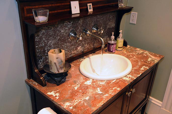 Vanity Wall Faucet Plumbing